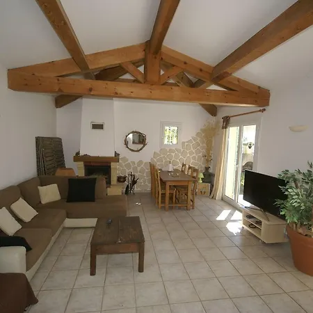 Spacious In With Private Garden And Panoramic View Alata