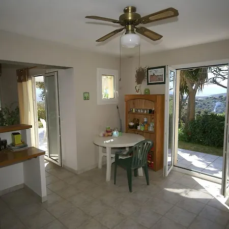 Villa Spacious In With Private Garden And Panoramic View *