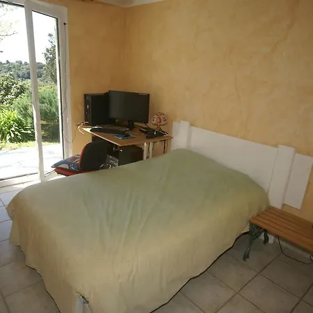 Spacious In With Private Garden And Panoramic View Alata